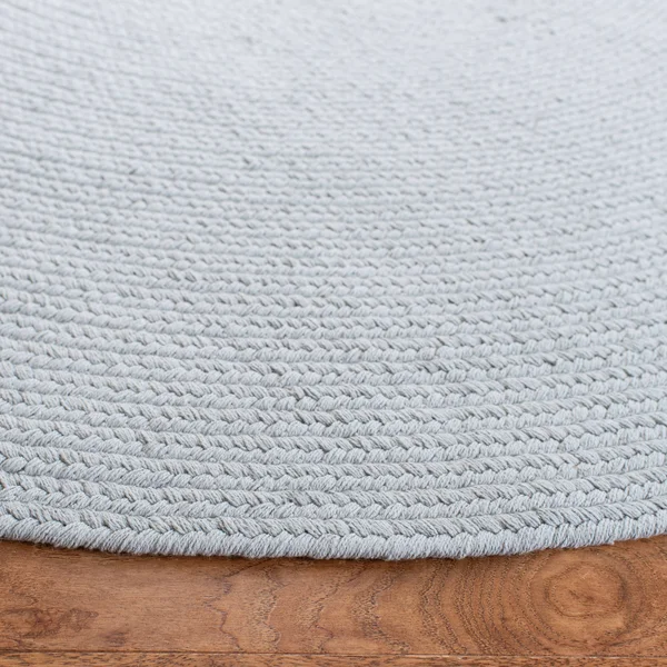 Safavieh 5& x 8& Braided BRD176A Light Blue Rug