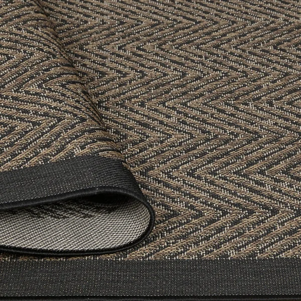 Madison Park Dover Textured Chevron Indoor/Outdoor Rug Runner