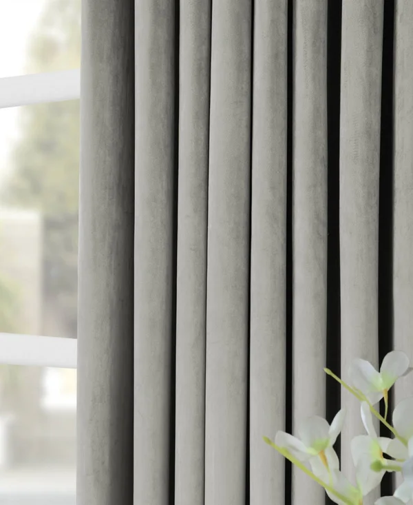 Exclusive Fabrics Signature Velvet Extra Wide Grommet Blackout Curtain (Silver Grey - 100 x 84)