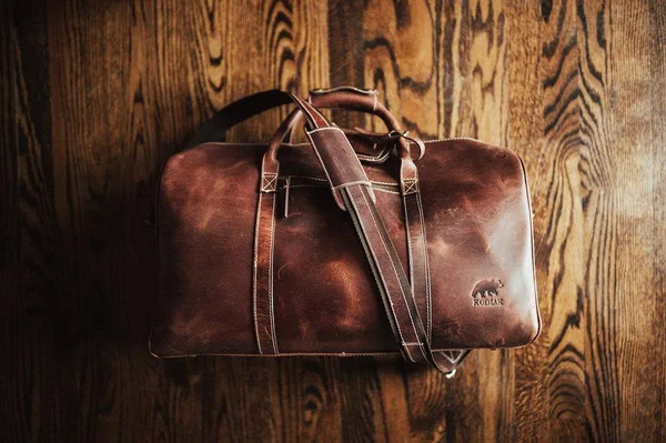 30L Weekender Duffel Dark Walnut - Kodiak Leather Co.