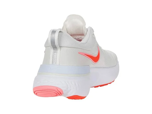 Nike React Miler Running Shoe - Women's Platinum Tint/Bright Crimson, 8.5
