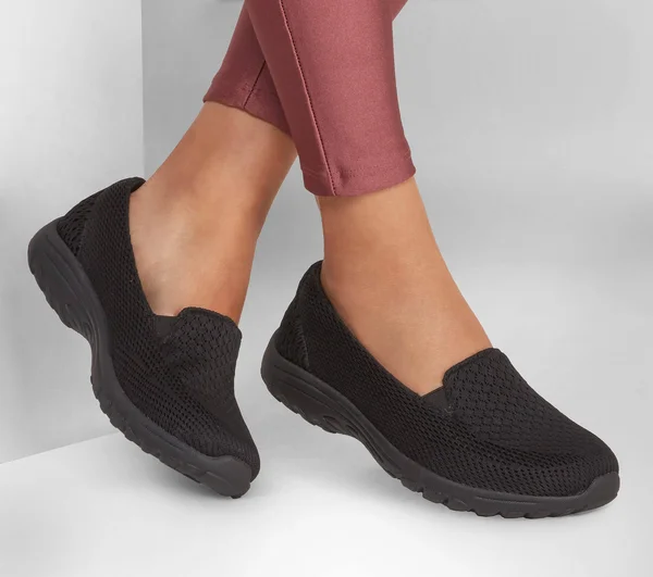 Skechers Women's Relaxed Fit: Reggae Fest 2.0 - Sweet Poise Shoe - Black - 10