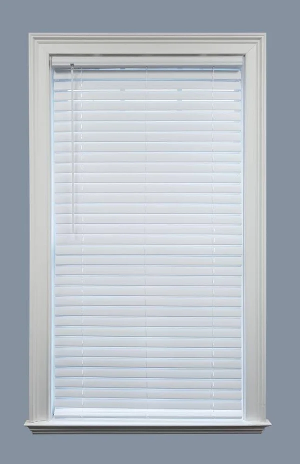 Project Source Premium 2-in Slat Width 56.5-in x 72-in Cordless White Vinyl Room Darkening Plantation Blinds, LWQKWTWT560720