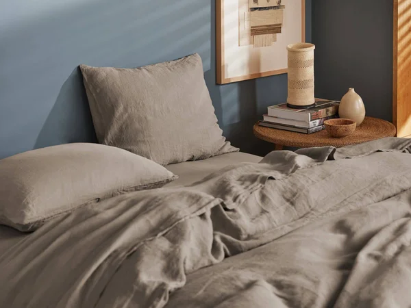 King Linen Pillowcase Set in Fawn - Back Envelope, Parachute