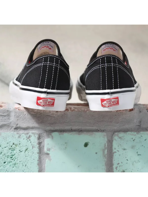 Vans Skate Authentic Shoes - Black/White - 9.5