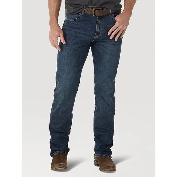 Wrangler Men's Retro Slim Straight Leg Jean