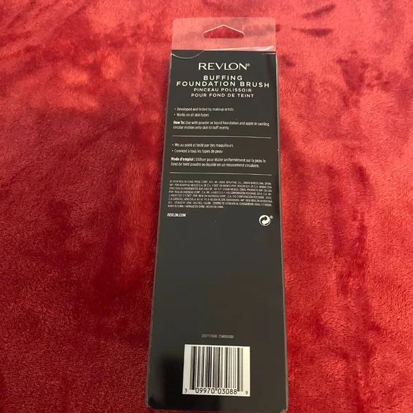 Revlon Buffing Foundation Brush