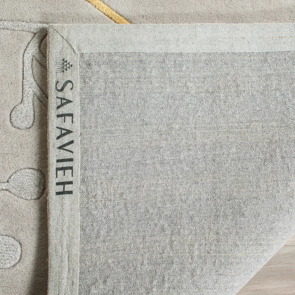 Safavieh Soho SOH305A 2&6x22 x 10&0x22 Runner Light Blue Area Rug
