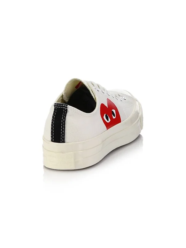 Comme des Gar鏾ns Play Women's Peek-A-Boo Low-top Canvas Sneakers - Black - Size 7