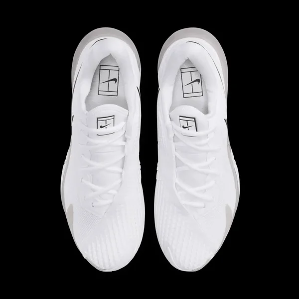 Nike Men's NikeCourt Air Zoom Vapor Cage 4 Tennis Shoes, White