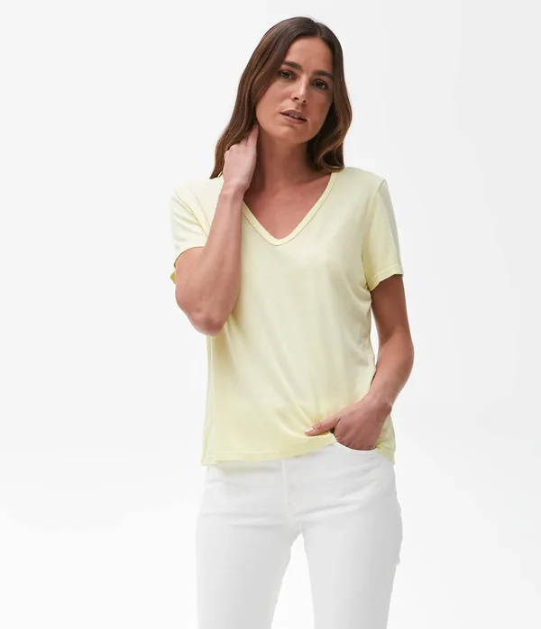 Michael Stars Women's Skyler Relaxed V-Neck Tshirt in Tan, Size Large