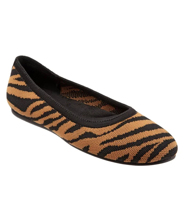 Women's SoftWalk Sonora Knit Ballet Flat, Size: 11, Black