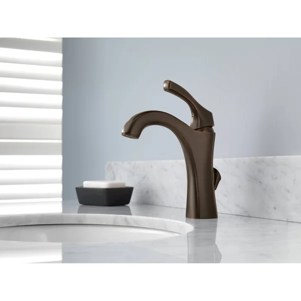 Delta 592-DST Addison Single Handle Bathroom Faucet Chrome