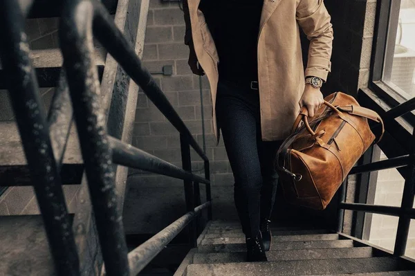 30L Weekender Duffel Dark Walnut - Kodiak Leather Co.
