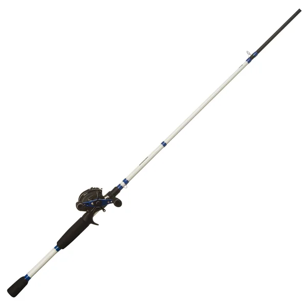 Sakana SK-BC7 Baitcast Combo - Camping World