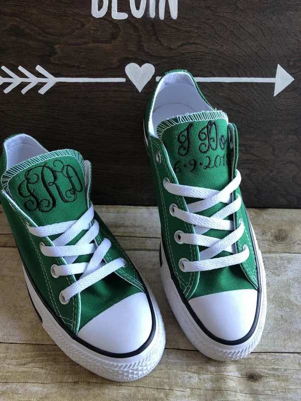 Bridal Shoes - Custom Converse - Low Tops - Bridal Converse - Wedding Party Shoes
