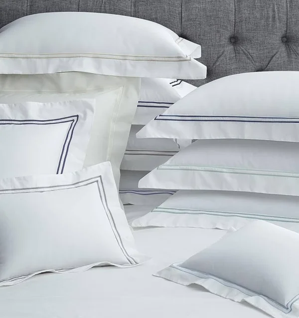 Sferra Grande Hotel Duvet COVER - Twin - White/White
