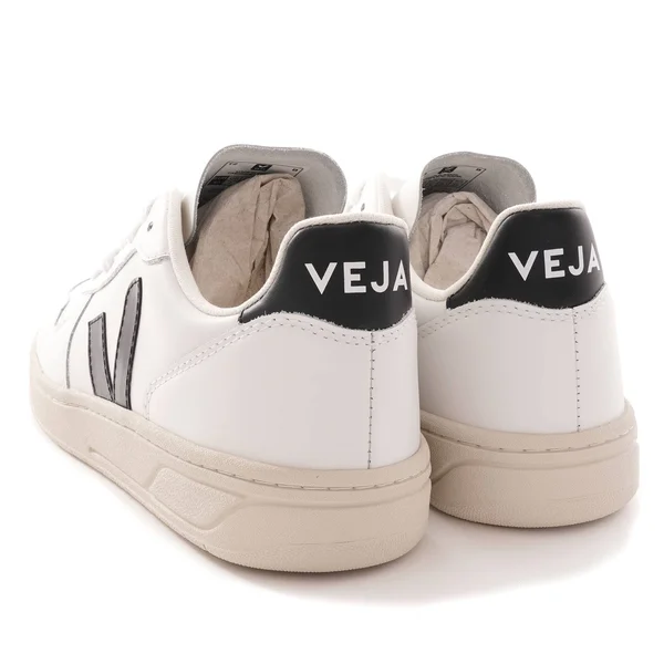 Veja V-10 Leather (White, Black)