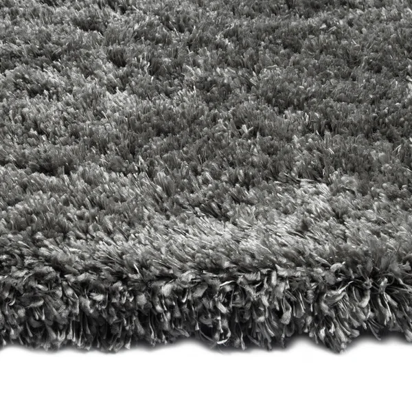 Fabulous Shag High Performance Polypropylene Shaggy Area Rug - 7'0 x 9'0 - White