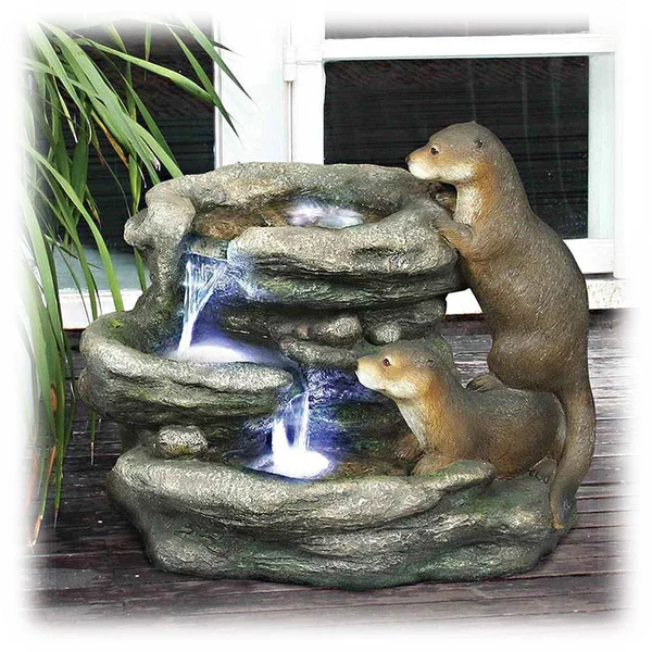 Design Toscano Bright Waters Otters Garden Fountain