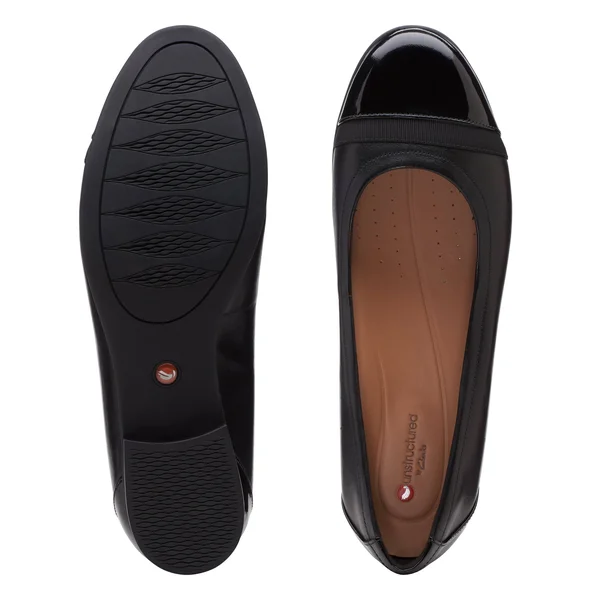 Women's Clarks Un Blush Cap Ballet Flat - Size: 10 Wide, Black