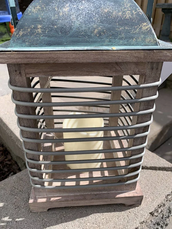 Lantern Metal & Wood with LED Candle 15.8Tall