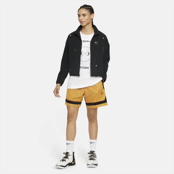 Nike Women's Legend Basketball Boyfriend T-Shirt, Medium, White
