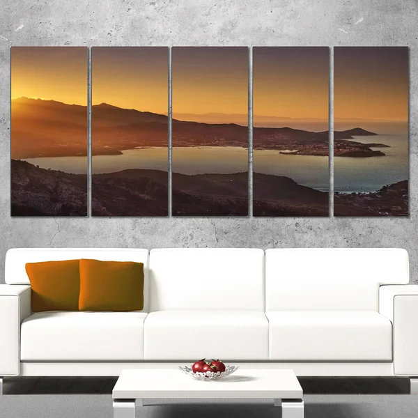 Design Art Portoferraio Bay Beach Aerial View - Extra Large Seashore Canvas Art, 60 in. Wide x 32 in. High - 5 Panels Diamond Sh
