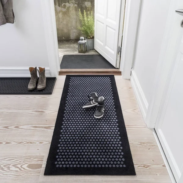 Tica Copenhagen Dot Shoe Tray L - Door Mats Rubber Black - 00532