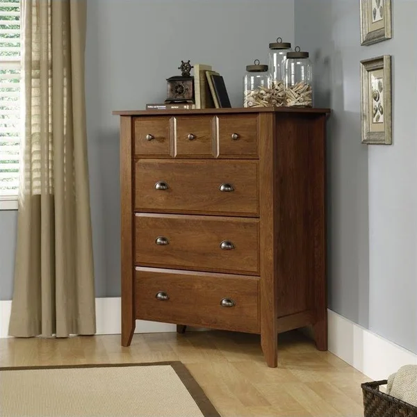 Home Square 2 Piece Bedroom Set with Dresser and Chest in Oiled Oak
