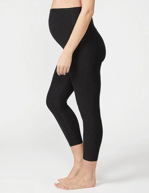 Beyond Yoga Maternity Empire Waisted Capri Leggings Darkest Night - Women's, Size: XS, Black