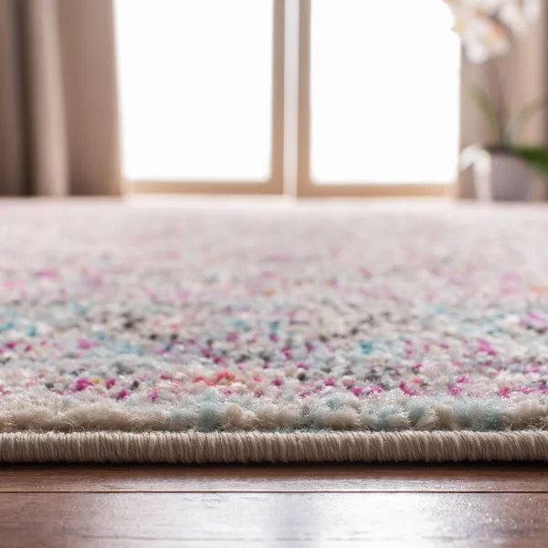 Safavieh Madison Edwyna Distressed Area Rug - Beige/Fuchsia, 6&7 inch x 6&7 inch Square