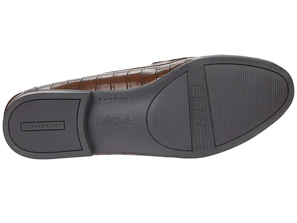 Women's LifeStride Margot Loafer - Dark Brown - Size 9