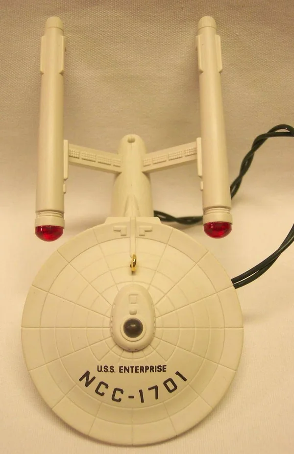 Hallmark Star Trek Starship Enterprise Ornament 1991 Blinking Lights