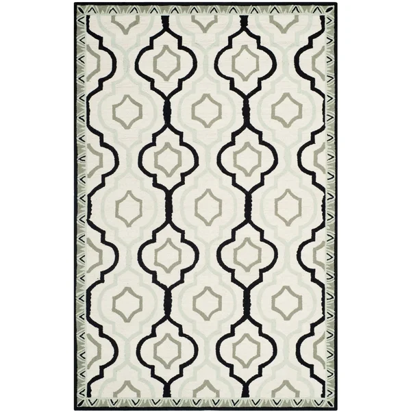 Safavieh Chelsea HK740A 6&0x22 x 9&0x22 Ivory, Black Area Rug