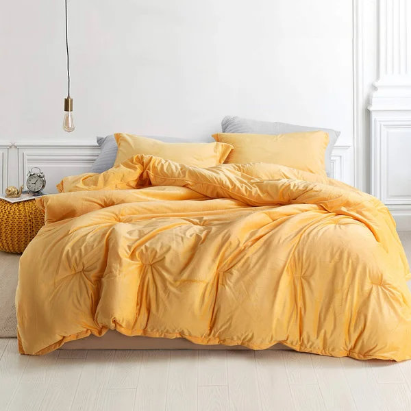 Baby Bird Mimosa Coma Inducer Oversized Comforter - King