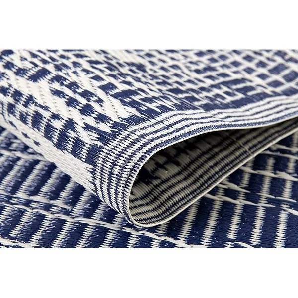 Lightweight Indoor Outdoor Reversible Plastic Area Rug - California - Blue/White - 5 x 7