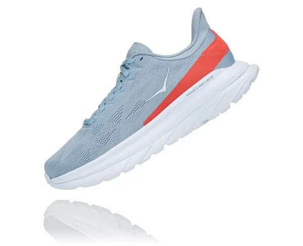 Hoka Women's Mach 4 White Fiesta, 10