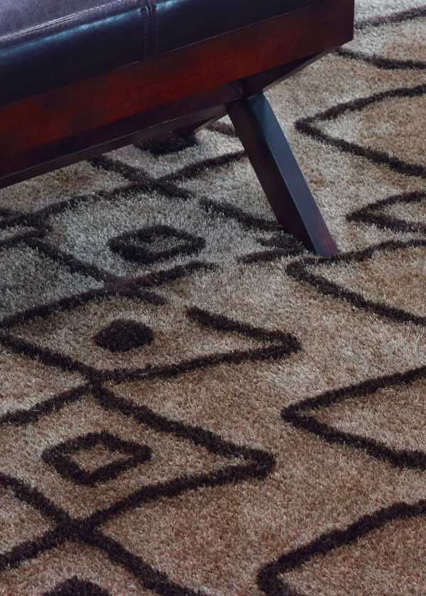 Dalyn 5&0x22 x 7&6x22 Mocha Pesario PE5 Area Rug