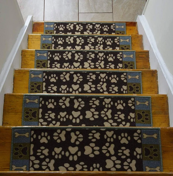 RugStylesOnline Stair Treads Skid Slip Resistant Backing Indoor Carpet Stair Treads Pet Paw Design 8½ inch x 26¼ inch (Set of 13