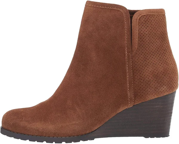 Rockport Hollis Vcut Bootie Women's Boots Tan : 9.5 M (B)