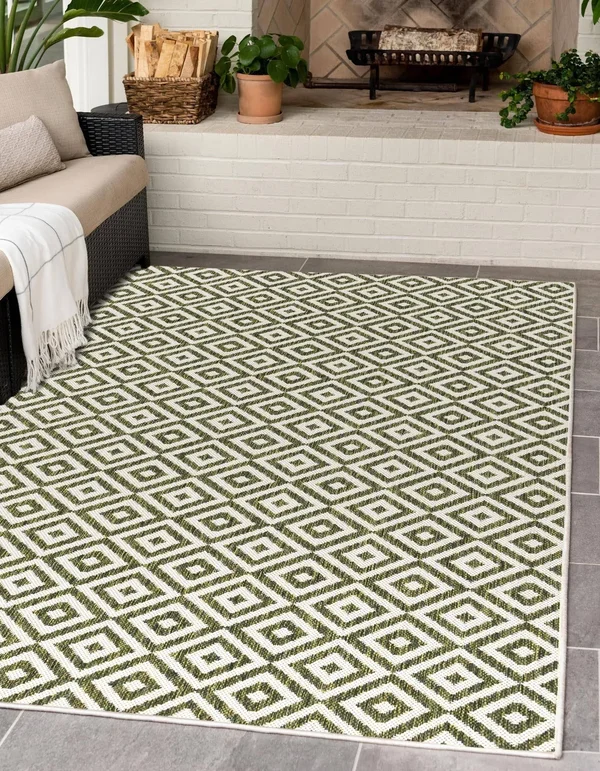 Jill Zarin Costa Rica Outdoor Rug (5& 3 x 7& 3 - Green)