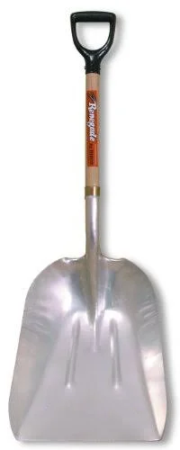 Hisco HIAGS14D-W Western Pattern Large Grain Scoop with 27x22 Ash Wood Handle and D-Grip - Size 14, 15-3/4x22 x 20x22 Aluminum Bl