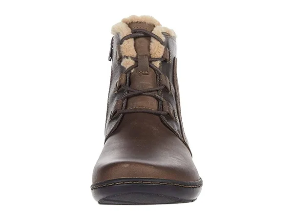 Clarks Cora Chai Women's Boots 9437404 - 10 EE - Extra Wide - Taupe
