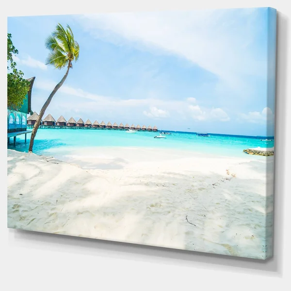 Design Art Tropical Maldives Island - Seashore Canvas Wall Artwork - 40 in. Wide x 30 in. High