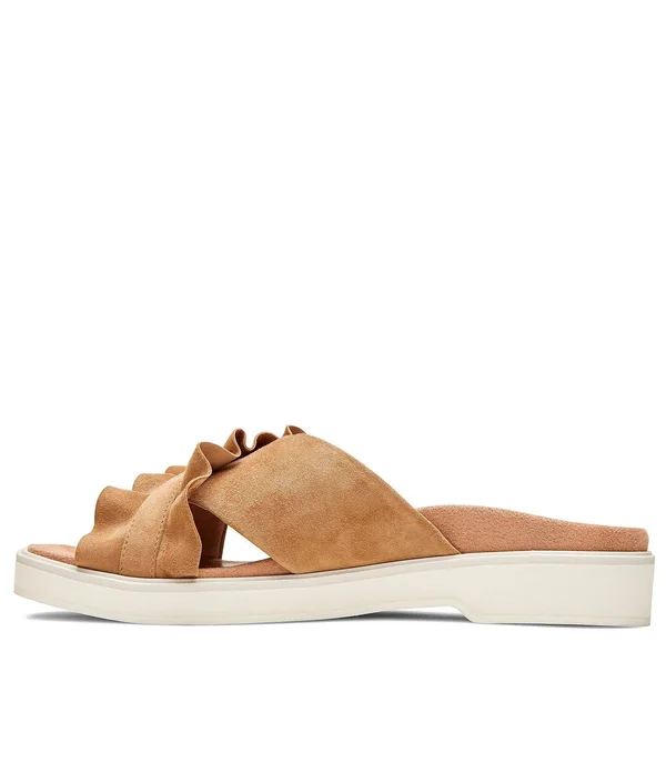 Vionic Azalea (Wheat) Women's Sandals