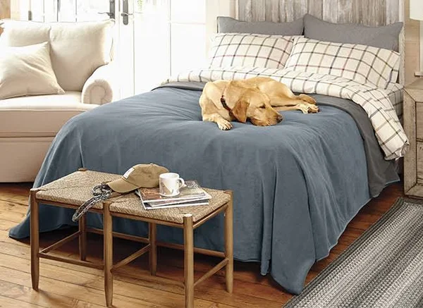 Waterproof Fleece Dog Coverlet, Bark, Size King, Orvis