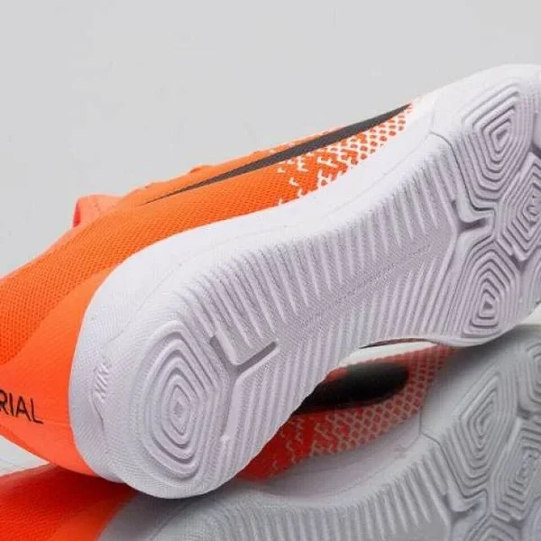 Nike Mercurial Vapor XII Pro IC Hyper Crimson Black White