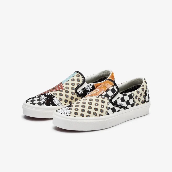 Vans Tiger Patchwork Classic Slip-On (Black/True White)
