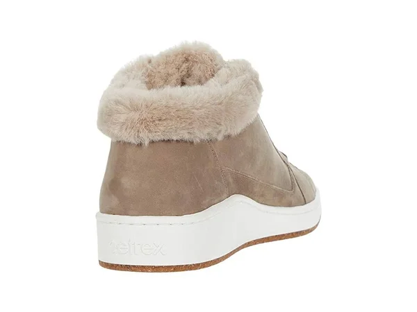 Women's Dylan